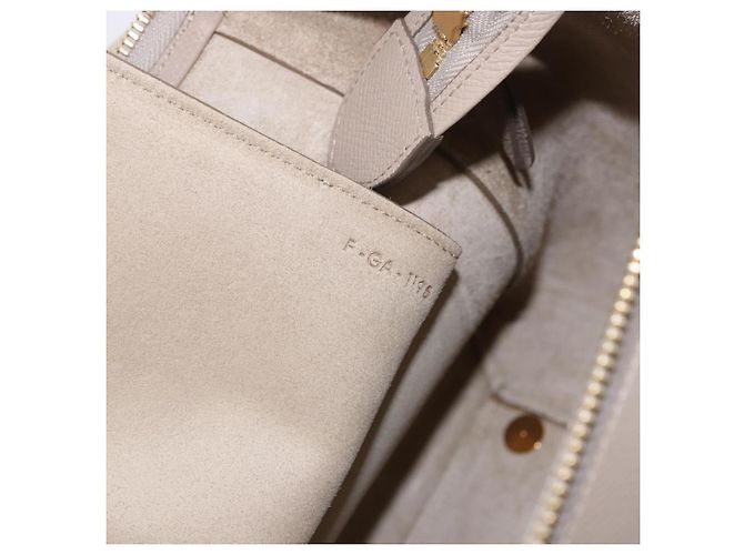 Céline Borsa a mano CELINE Belt Bag in pelle Beige Oro Auth 201889V D'oro - vista 24