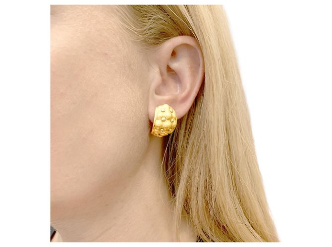 Autre Marque Ohrringe mit Steppmuster aus Gelbgold. - Ansicht 6