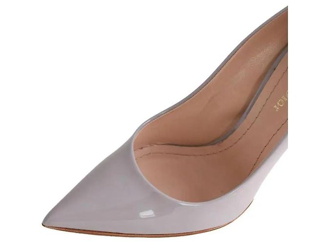 Dior Absatzschuhe aus Lackleder in Grau - Ansicht 5