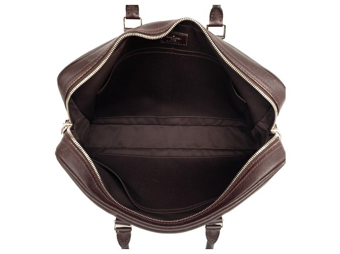 Borsa Business Louis Vuitton Taiga Porte Documents Voyage PM Marrone - vista 4