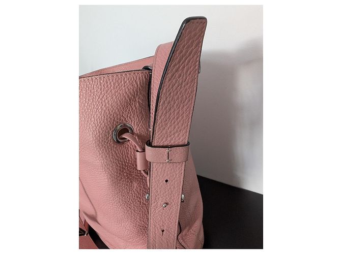Lancel Le Huit Borsa a Secchiello Rosa Pelle Grana - vista 3