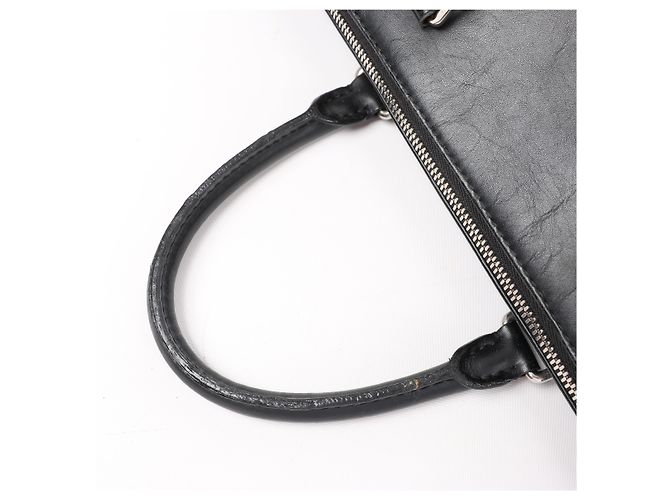 Borsa a mano Louis Vuitton Porto Documan Jules in pelle Epi Nero M50163 - vista 4