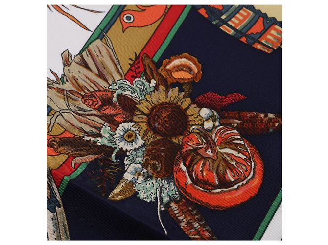 Hermès Carré 90 "Kachinas" Seidentuch in Navy Blue Marineblau - Ansicht 10