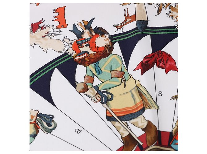 Hermès Carré 90 "Kachinas" Seidentuch in Navy Blue Marineblau - Ansicht 7