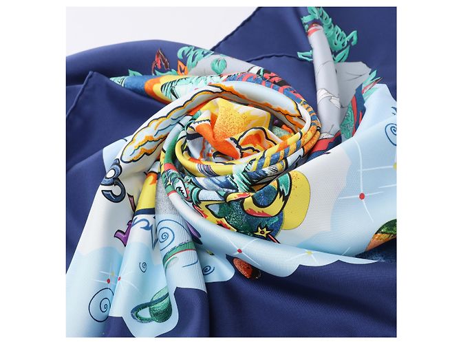 Hermès Carré 90 "THE ALFEE AUBE" Seidentuch in Navy Blue Marineblau - Ansicht 15