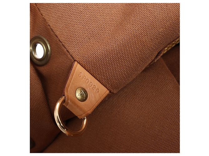 Zaino vintage Louis Vuitton Montsouris GM Monogram Canvas in marrone M51135 - vista 12