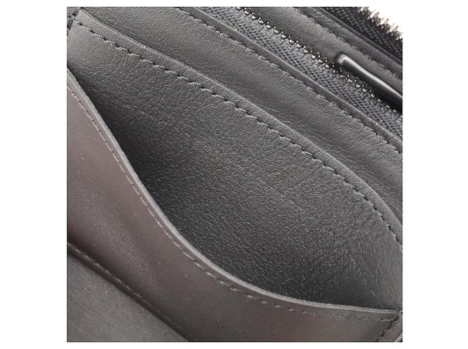 Cartera Zippy Monogram Taurillon Louis Vuitton Negro - vista 9