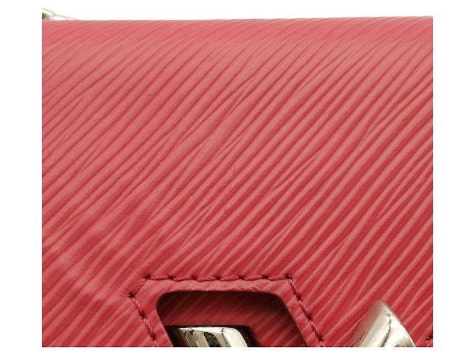 Borsa a tracolla Louis Vuitton Epi Twist MM Fuschia - vista 5