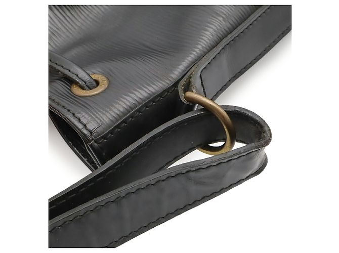 Borsa a tracolla Louis Vuitton Epi Noe Nero - vista 7
