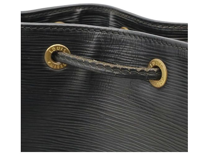 Borsa a tracolla Louis Vuitton Epi Noe Nero - vista 9