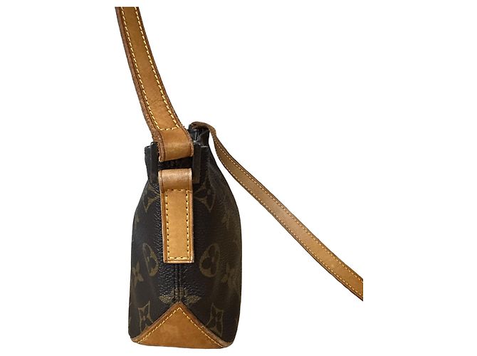 Louis Vuitton Trotteur Marrone - vista 6
