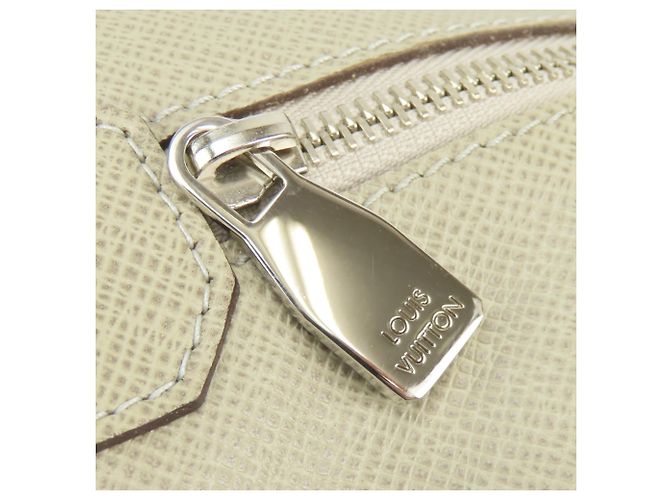 Borsa a tracolla Louis Vuitton Sasha Grigio - vista 6