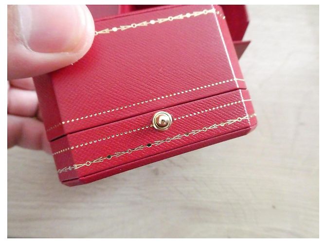 Cartier Red Leather Ring Box Gold hardware - view 5