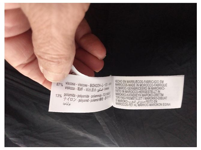 Zara schwarzes strukturiertes Rollkragenkleid - Ansicht 10