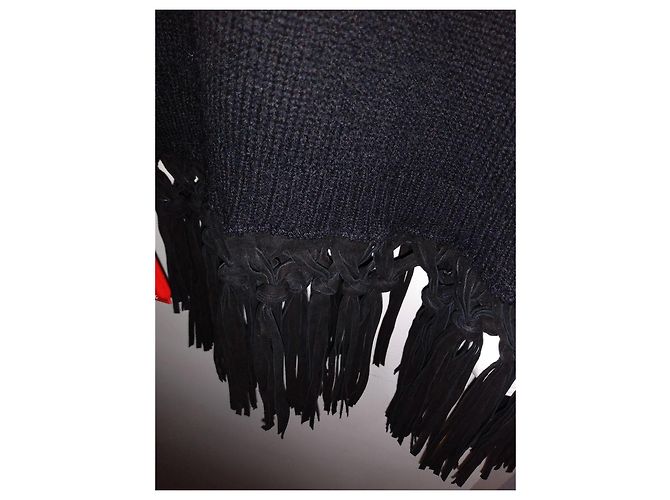Autre Marque Schwarzer Woll- und Kaschmir-Poncho mit Fransen - Ansicht 5