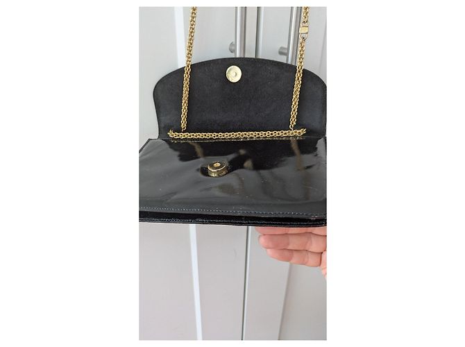 Céline Celine Triomphe Lackleder-Kettentasche Schwarz - Ansicht 13
