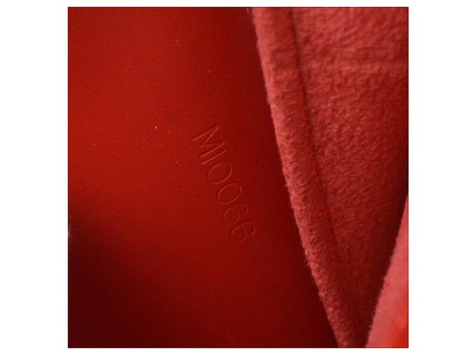 Louis Vuitton Pont Neuf Epi PM Rosso - vista 5