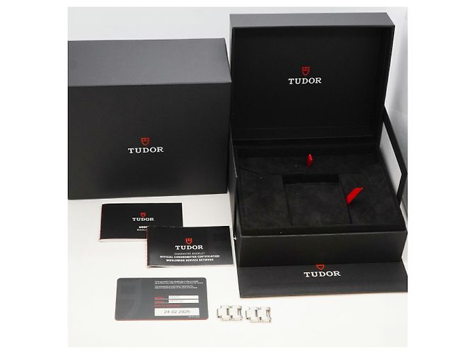 Autre Marque Orologio da Polso Tudor Black Bay Pro 79470 da Uomo - vista 10