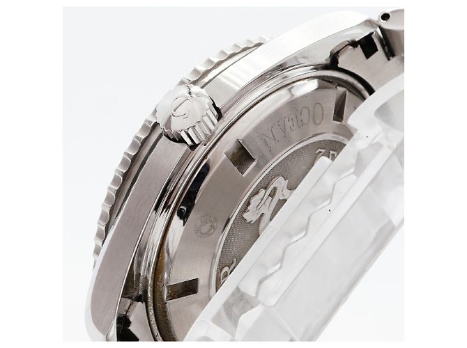 Omega Seamaster 600 Planet Ocean 2200.50 - vista 11