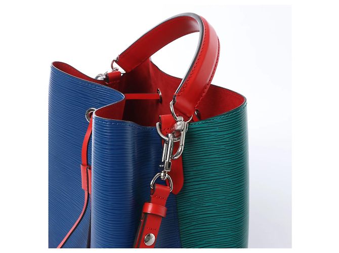 Borsa a tracolla 2Way Louis Vuitton NoeNoe in pelle Epi Multicolor Blu - vista 6
