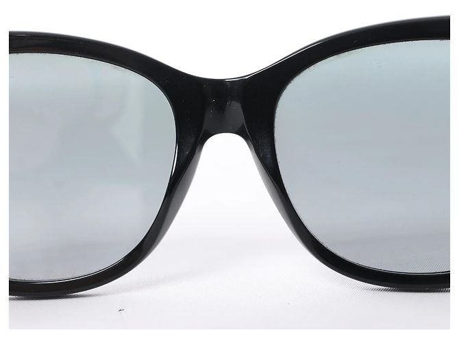 Fendi Zucca FF Logo Wayfarer Sonnenbrille in Schwarz - Ansicht 12