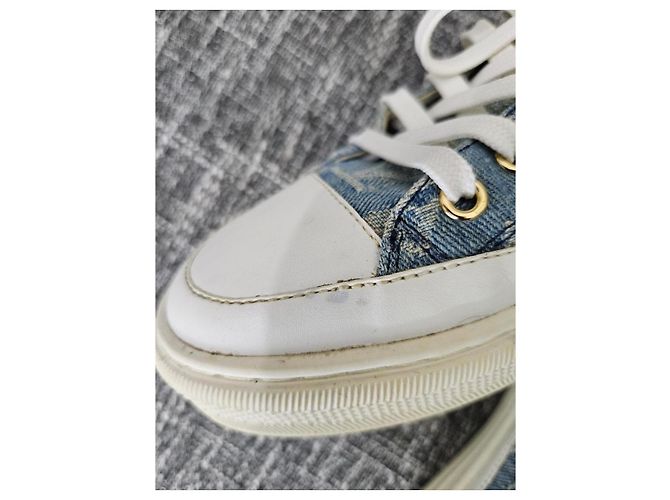 Baskets Louis Vuitton Monogram Denim Blanc Bleu - vue 12