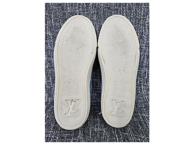 Baskets Louis Vuitton Monogram Denim Blanc Bleu - vue 19