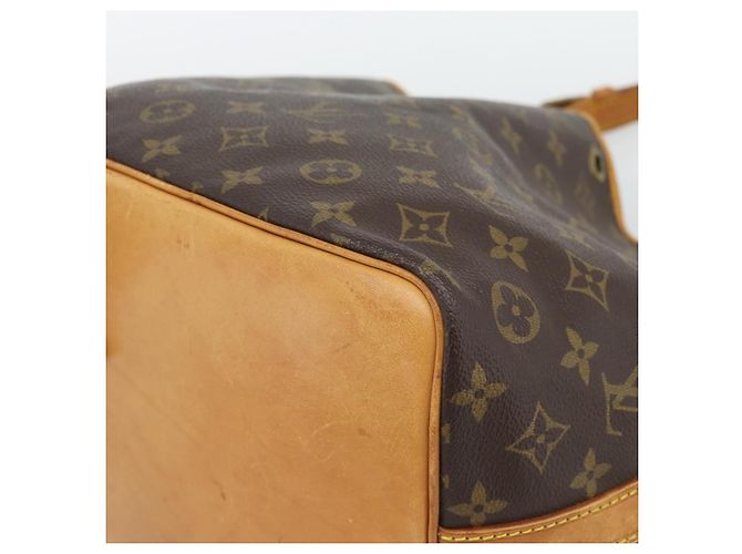 LOUIS VUITTON Monogram Petit Noe Shoulder Bag M42226 LV - vista 3