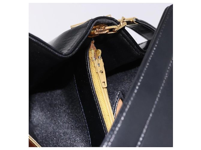 Christian Dior Shoulder Bag Leather Black Gold Tone - vista 25