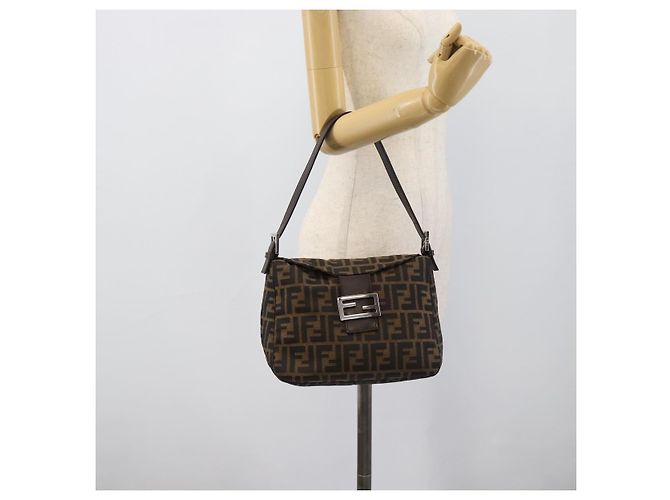 FENDI Zucca Canvas Mamma Baguette Shoulder Bag Brown Black - vista 23