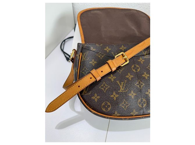 Borsa Louis Vuitton Menilmontant PM Logo Monogram Brown Marrone Monogramma - vista 15