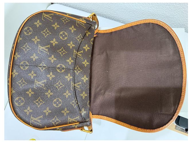 Borsa Louis Vuitton Menilmontant PM Logo Monogram Brown Marrone Monogramma - vista 8