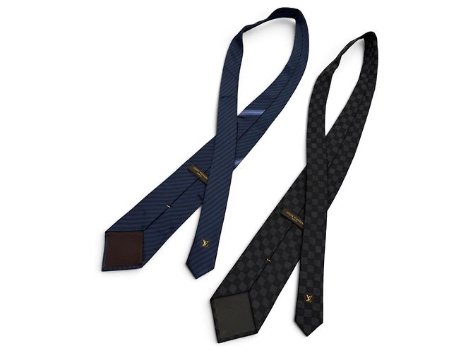 Set Cravatta in Seta Louis Vuitton in Nero e Blu Navy - vista 3