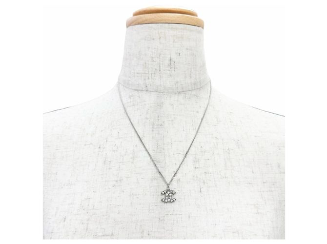 Collana CHANEL Vintage 06P Coco Mark con strass Argento - vista 3