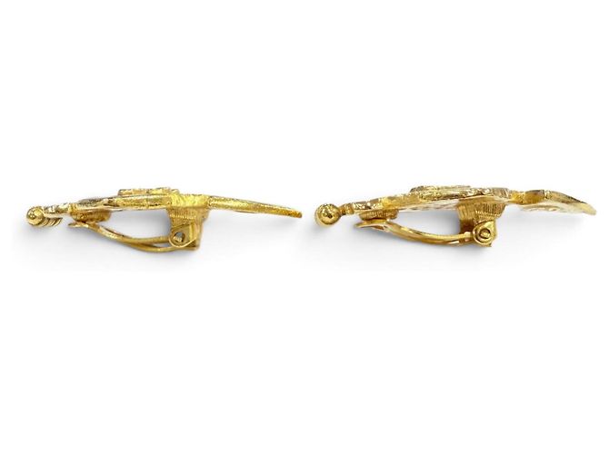 Orecchini a clip Chanel Vintage 04P Gold D'oro - vista 3