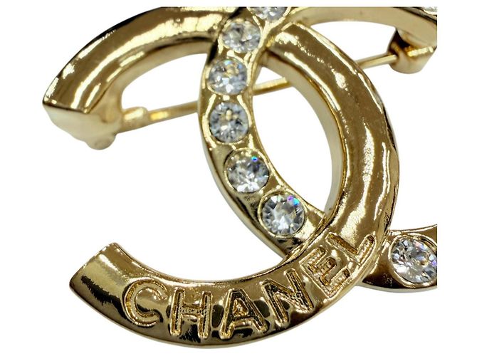 Spilla Chanel A24P in metallo Coco Mark con strass D'oro - vista 6