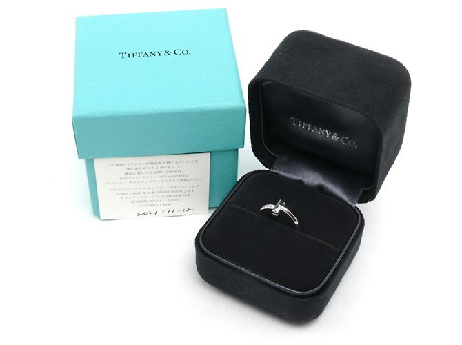 Tiffany & Co. T One Ring aus 18K Weißgold mit Diamant - Ansicht 8