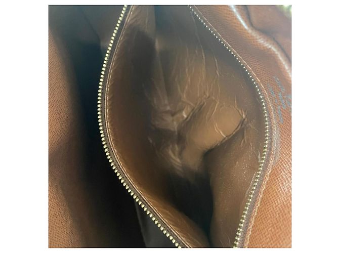 Bolso de hombro Louis Vuitton Nile Castaño - vista 8