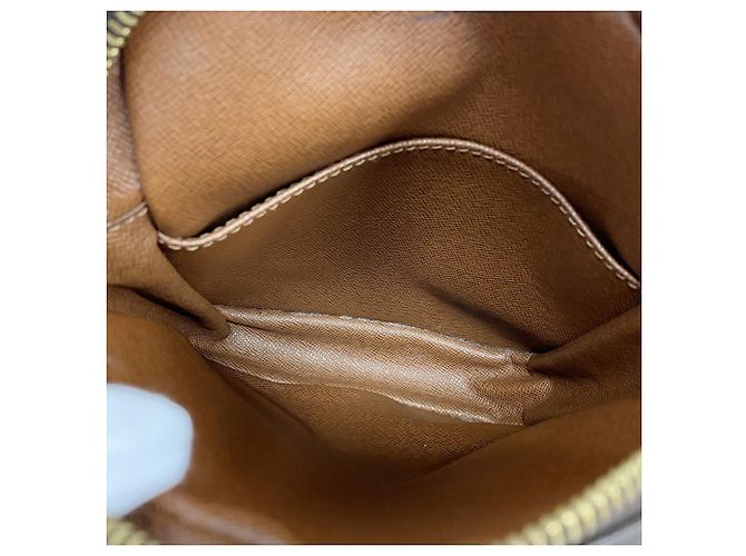 Borsa a tracolla Louis Vuitton Monogram Danube Marrone - vista 4