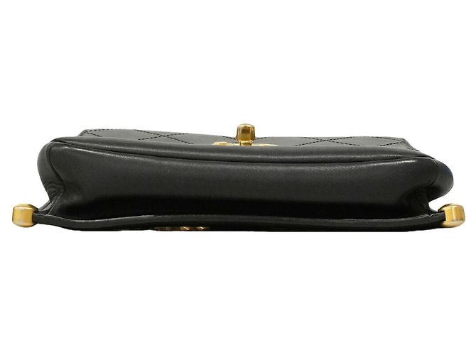 Borsa a tracolla Chanel in pelle Matelassé Nero - vista 3