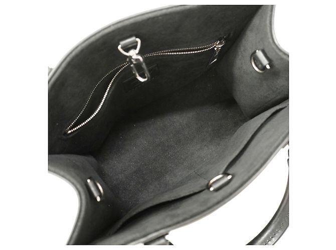 Borsa Louis Vuitton Monogram Bold OnTheGo PM Nero - vista 4