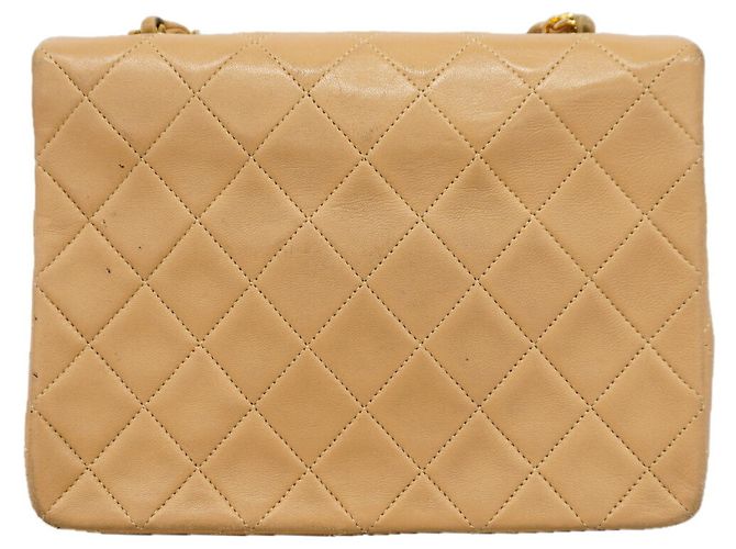 Borsa a tracolla con catena Chanel Matelassé Beige - vista 10