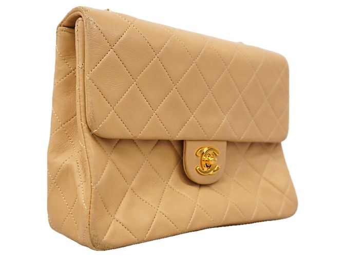 Borsa a tracolla con catena Chanel Matelassé Beige - vista 2