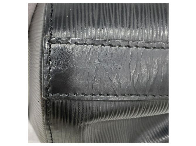 Louis Vuitton Epi Sac Depaule PM Shoulder Bag Nero - vista 5