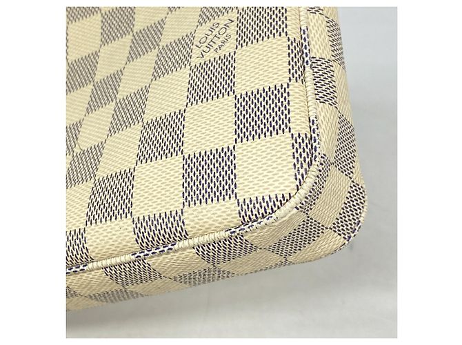 Louis Vuitton Damier Azur Pochette Accessoires Bianco - vista 6