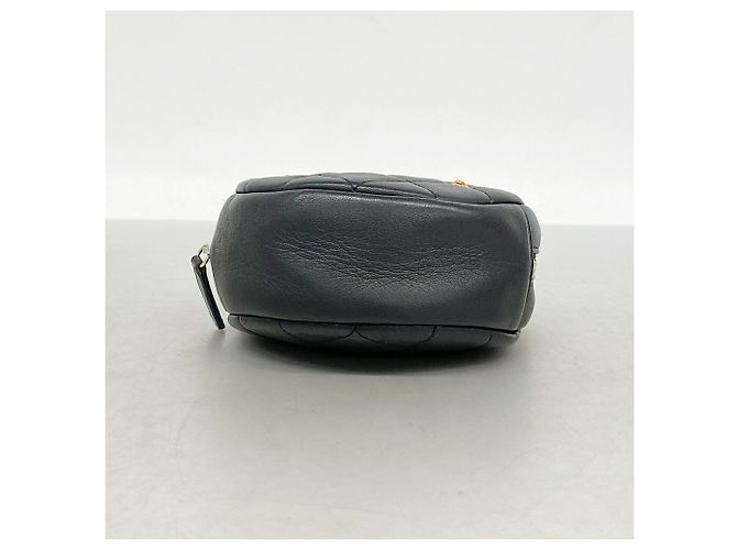 Borsa a tracolla con catena Chanel Matelassé Nero - vista 3