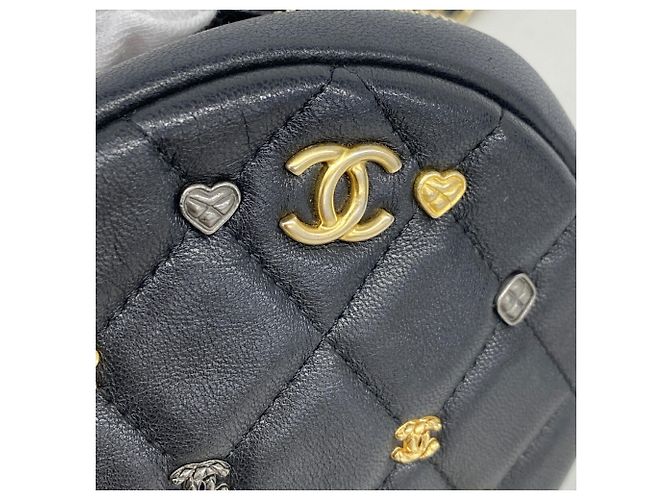Borsa a tracolla con catena Chanel Matelassé Nero - vista 7