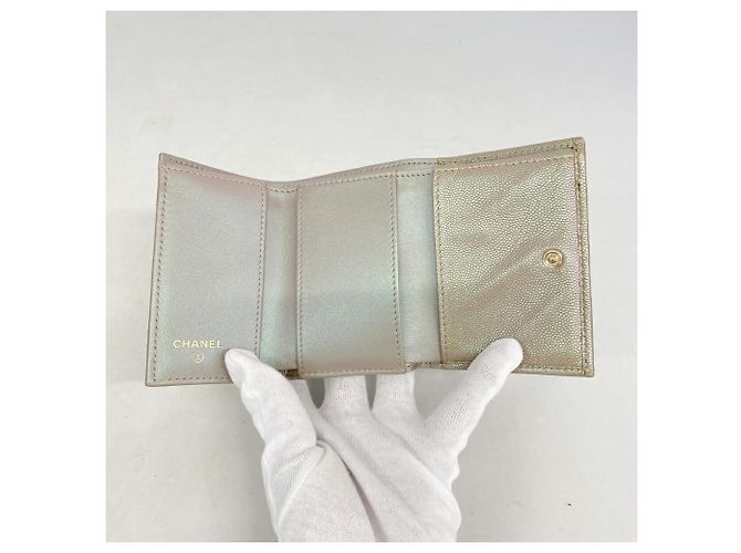 Portafoglio tri-fold Chanel rosa metallizzato Argento - vista 3
