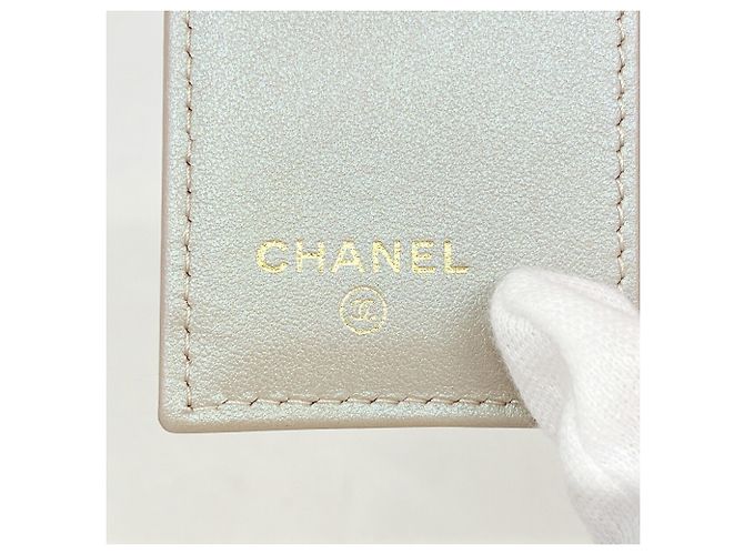Portafoglio tri-fold Chanel rosa metallizzato Argento - vista 4