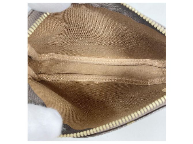 Louis Vuitton Monogram Mini Pochette Accessoires Castaño - vista 4